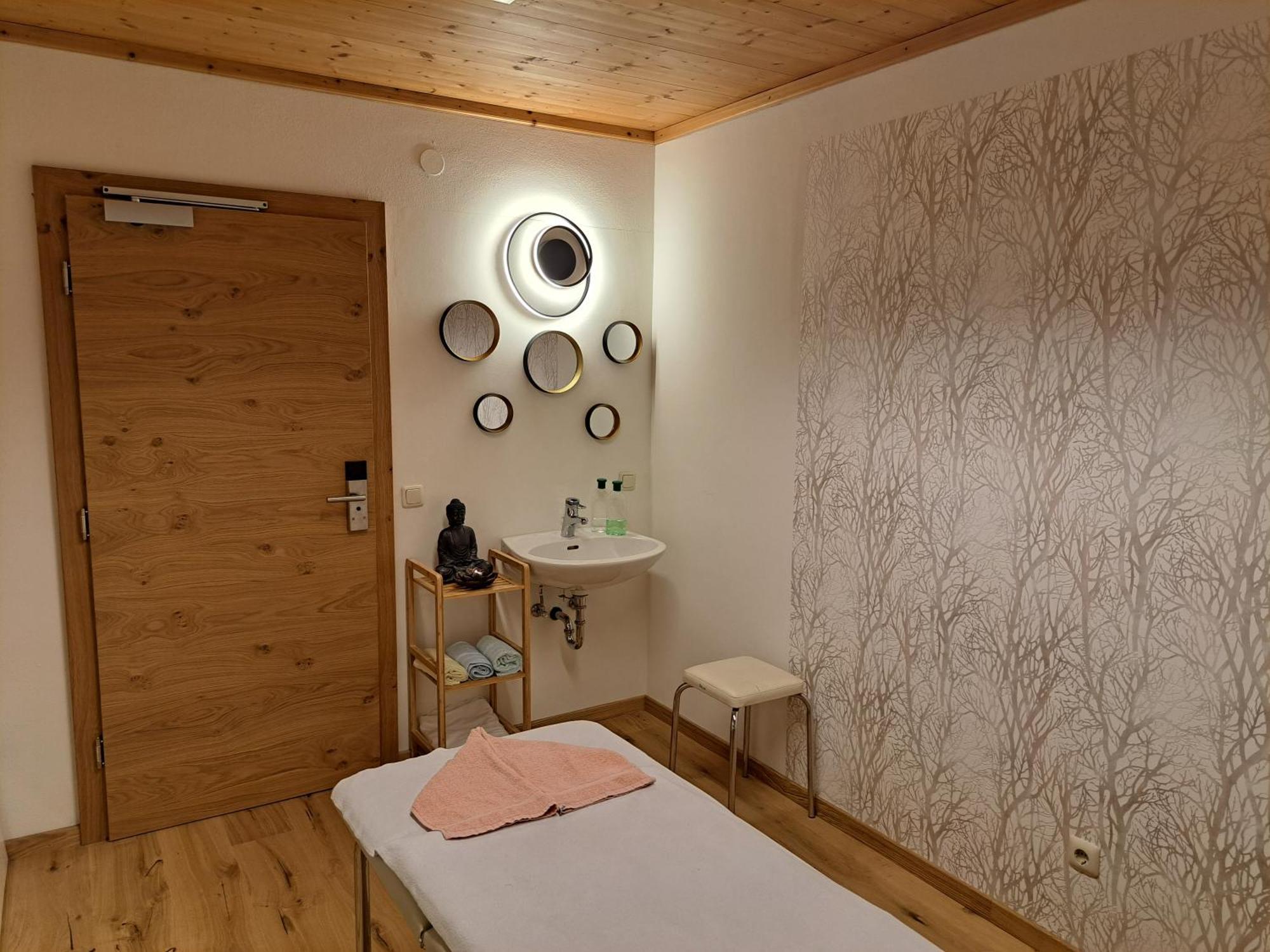 Ferienhaus Birgit - Inklusive Eintritt Alpentherme Bad Hofgastein Exterior foto